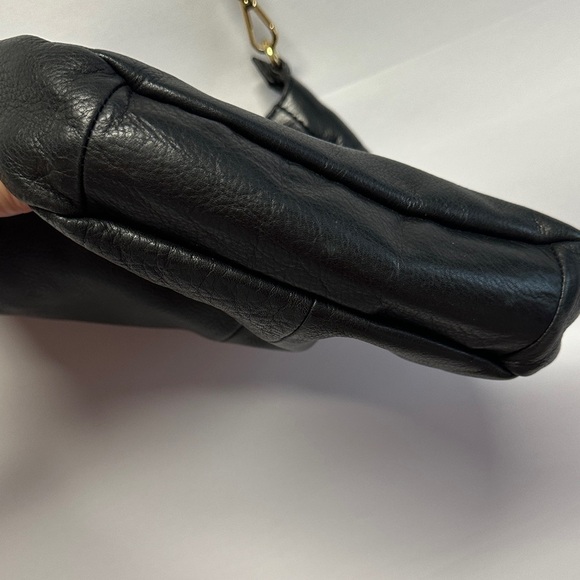 Margot New York Black Genuine Leather Pebbled Crossbody Bag EUC - Picture 5 of 8